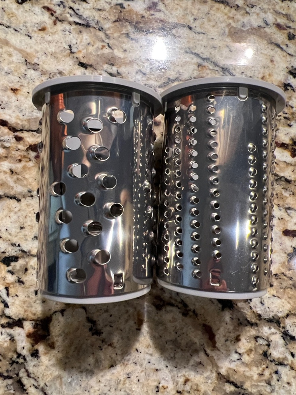 Pampered Chef Cheese Grater Tool Set - Picture 2 of 5